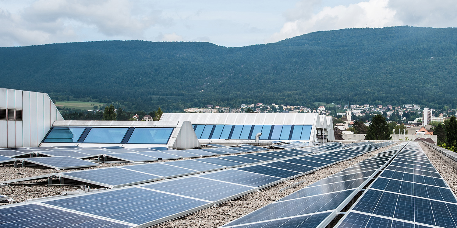 Dach mit Solarpanel